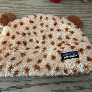 Patagonia Kids' Fuzzy Hat in Brown and Cream